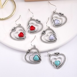 1 Par Elegante Estilo Vintage Forma De Corazón Embutido Aleación Piedra Natural Pendientes De Gota