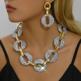 Hip Hop Lujoso Brillante Oval Arílico Enchapado Embutido Diamantes De Imitación Plateado Mujeres Conjunto De Joyas