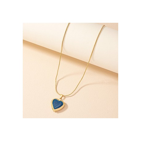 Retro Estilo coreano Forma De Corazón Aleación Enchapado Embutido Mujeres Collar Colgante