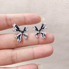 1 Par Estilo IG Estilo Simple Mariposa Esmalte Enchapado Embutido Aleación Vidrio Pendientes