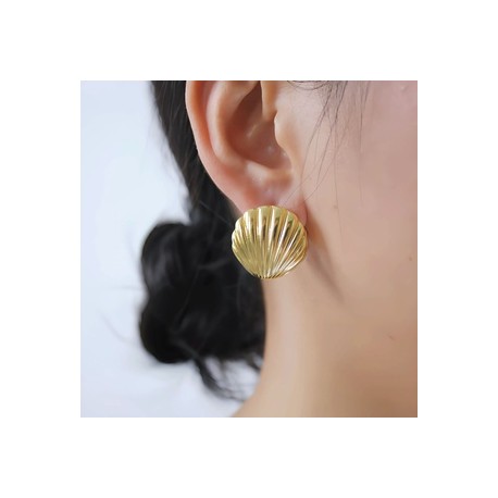 1 Par Estilo Simple Cascarón Enchapado Aleación Chapado En Oro De 18 Quilates. Aretes