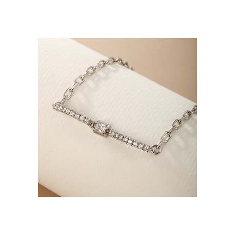 XUPING Estilo Simple Geométrico Aleación Enchapado Embutido Diamante Artificial Blanco Oro Plateado Mujeres Pulsera