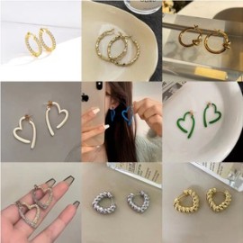 1 Par Moda Forma De Corazón Enchapado Aleación Chapado En Oro De 14 Quilates. Aretes