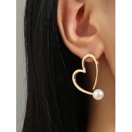 1 Par Estilo Simple Forma De Corazón Ahuecar Embutido Aleación Perlas Artificiales Pendientes